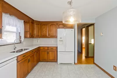 35 Mount Vernon Rd, Chicopee, MA 01013 - Photo 3