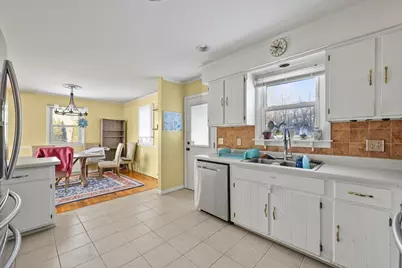 16 Leona Dr, Pittsfield, MA 01201 - Photo 13