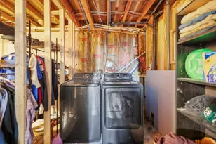 16 Leona Dr, Pittsfield, MA 01201 - Photo 27