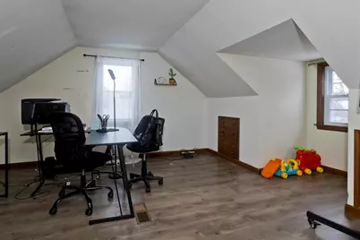 70 Chateaugay St, Chicopee, MA 01020 - Photo 15