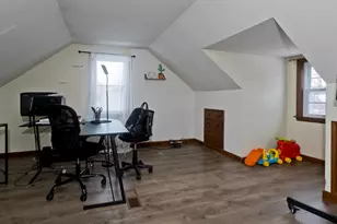 70 Chateaugay St, Chicopee, MA 01020 - Photo 15