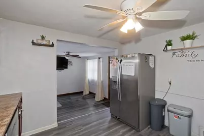 70 Chateaugay St, Chicopee, MA 01020 - Photo 5