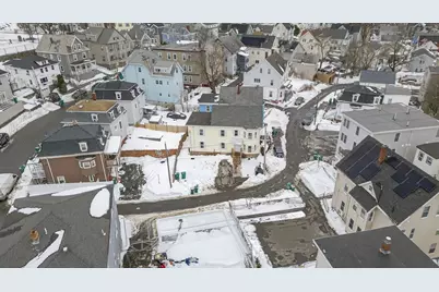 10 Valley Ave, Lynn, MA 01902 - Photo 37