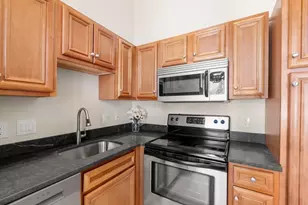 146 Court St, Brockton, MA 02302 - Photo 3