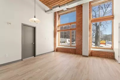 146 Court St #108, Brockton, MA 02302 - Photo 5