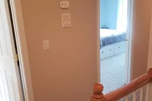 660 Thacher St, Attleboro, MA 02703 - Photo 11