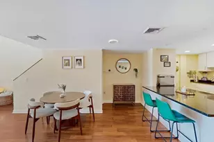 96 Old Colony Ave, Taunton, MA 02718 - Photo 3