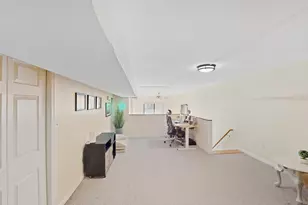 96 Old Colony Ave, Taunton, MA 02718 - Photo 9