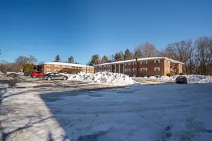 39 Pleasant St, Northborough, MA 01532 - Photo 25