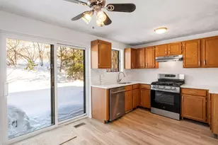 403 Farrwood Dr, Haverhill, MA 01835 - Photo 3