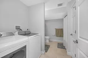 29 Randolph Dr, Tewksbury, MA 01876 - Photo 13