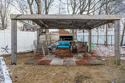 20 Warren St, Fitchburg, MA 01420 - Photo 11