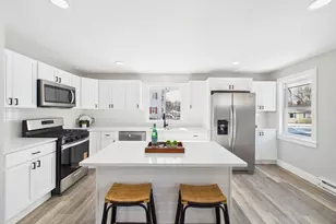 17 Green St, Taunton, MA 02780 - Photo 11