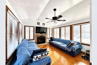 70 Holmes Ave, Weymouth, MA 02191 - Photo 9