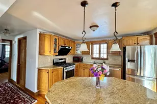 70 Holmes Ave, Weymouth, MA 02191 - Photo 5