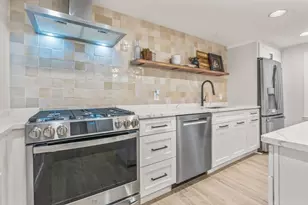 16 Bosun's Ln, Mashpee, MA 02649 - Photo 19