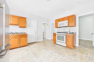 92 Rockland St, New Bedford, MA 02740 - Photo 9