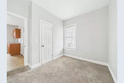 92 Rockland St, New Bedford, MA 02740 - Photo 11