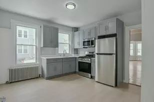 74 Locust St, New Bedford, MA 02740 - Photo 17