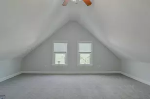 74 Locust St, New Bedford, MA 02740 - Photo 31
