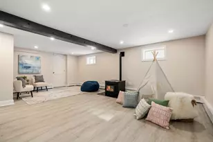 25 Shadow Rd, Melrose, MA 02176 - Photo 31