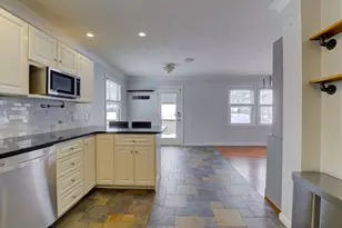 346 Union St, Weymouth, MA 02190 - Photo 3