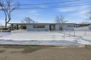 27 Kane St, Fall River, MA 02720 - Photo 1