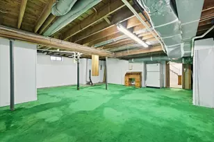 27 Kane St, Fall River, MA 02720 - Photo 39