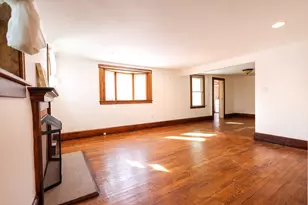 94 Essex St, Beverly, MA 01915 - Photo 5