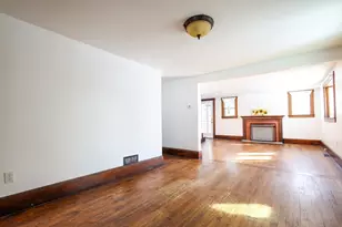 94 Essex St, Beverly, MA 01915 - Photo 17