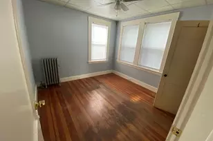 147 Oakland Ave, Methuen, MA 01844 - Photo 9