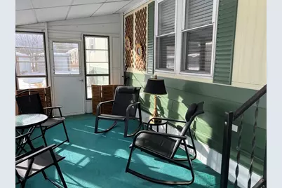 16 First Avenue, Westfield, MA 01085 - Photo 9