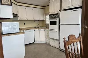 16 1st Ave, Westfield, MA 01085 - Photo 19