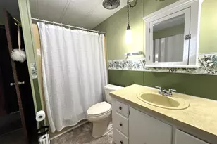 16 1st Ave, Westfield, MA 01085 - Photo 37