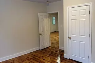 33 Thomas St, Southbridge, MA 01550 - Photo 7