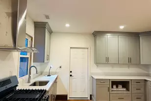 105 Nottinghill Rd, Boston, MA 02135 - Photo 11