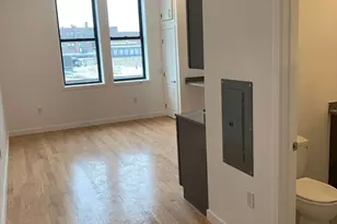 64 Market St, Lynn, MA 01902 - Photo 5