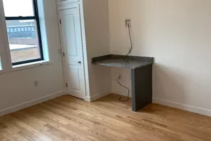 64 Market St, Lynn, MA 01902 - Photo 9