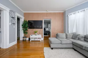 215 Market St, Rockland, MA 02370 - Photo 9