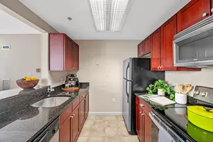 169 Monsignor Obrien Hwy, Cambridge, MA 02141 - Photo 7