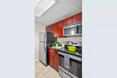 169 Monsignor Obrien Hwy #605, Cambridge, MA 02141 - Photo 9