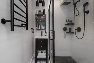 80 Bunker Hill St, Boston, MA 02129 - Photo 21