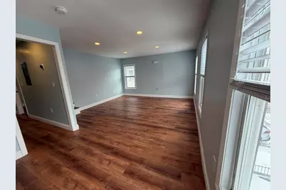 102 Mount Pleasant Ave, Boston, MA 02119 - Photo 9