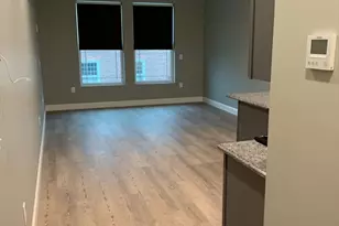 14 Yeamans St, Revere, MA 02151 - Photo 5