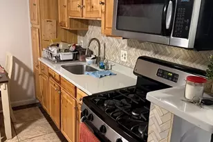 264 East Haverhill, Lawrence, MA 01841 - Photo 5