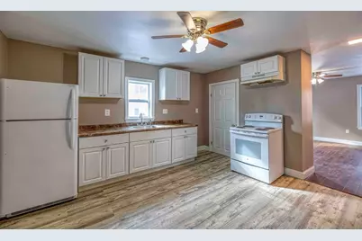 12 Beacon St, Taunton, MA 02780 - Photo 3