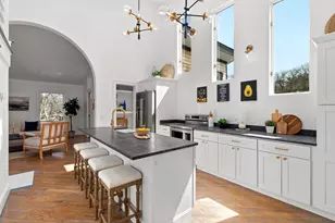 86 Harry Kemp Wy, Provincetown, MA 02657 - Photo 19