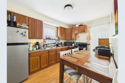 126 Ash St, New Bedford, MA 02740 - Photo 3