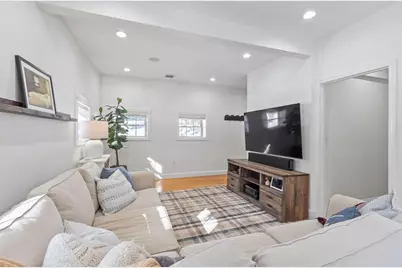 31 Elm St, Upton, MA 01568 - Photo 11