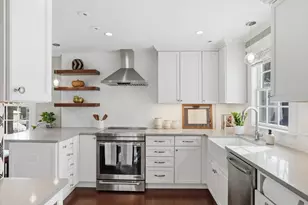 77 Lynde St, Melrose, MA 02176 - Photo 7